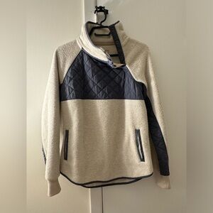 Abercrombie Sweater Size XS
